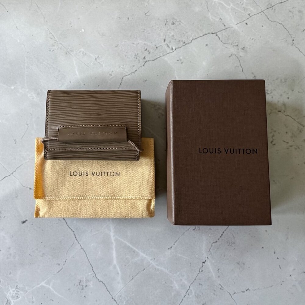 Vintage Louis Vuitton Epi Porte Monnaie Elastic Compact Wallet | Brown